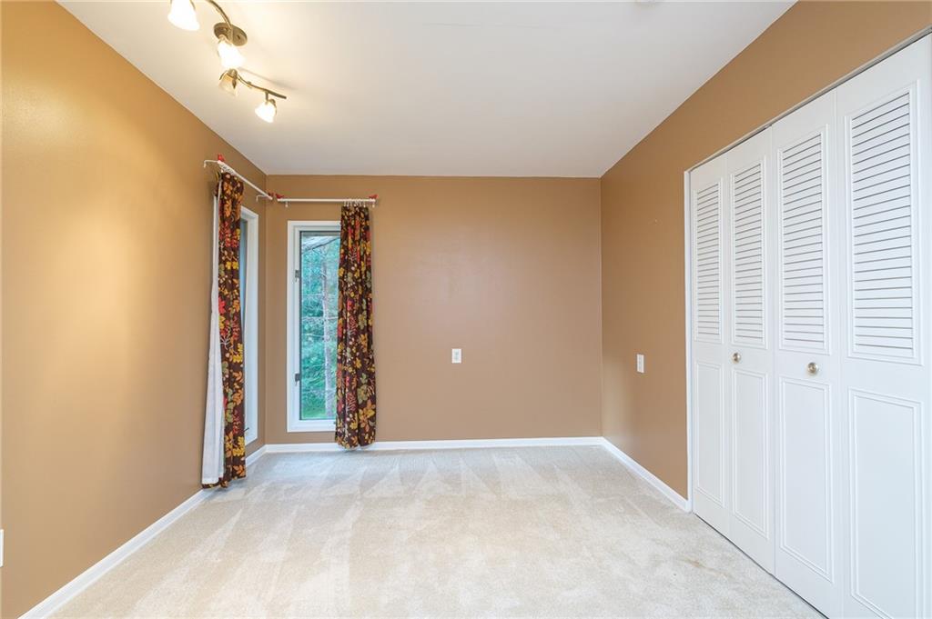 2324 Walruth Road Sewickley, PA 15143 - Photo 18 of 25 Gallery Image 18