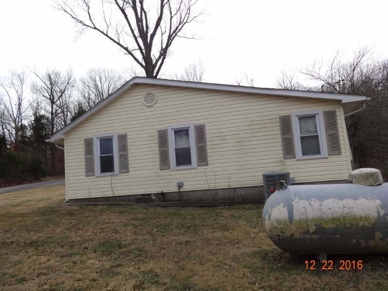 8325 George Southern Road Northeast Georgetown, IN 47122 - Photo 3 of 16