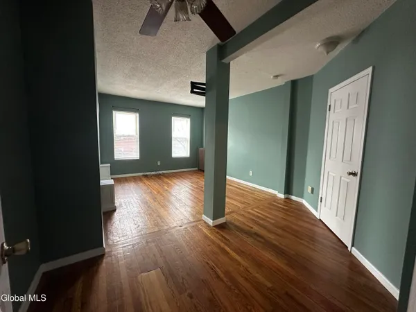 $1,600 | 144 Dove Street, Unit 2, Albany, NY 12202