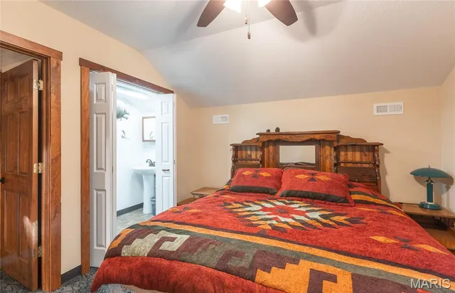 $932,000 | 24418 Golden Beach Road, Barnett, MO 65011