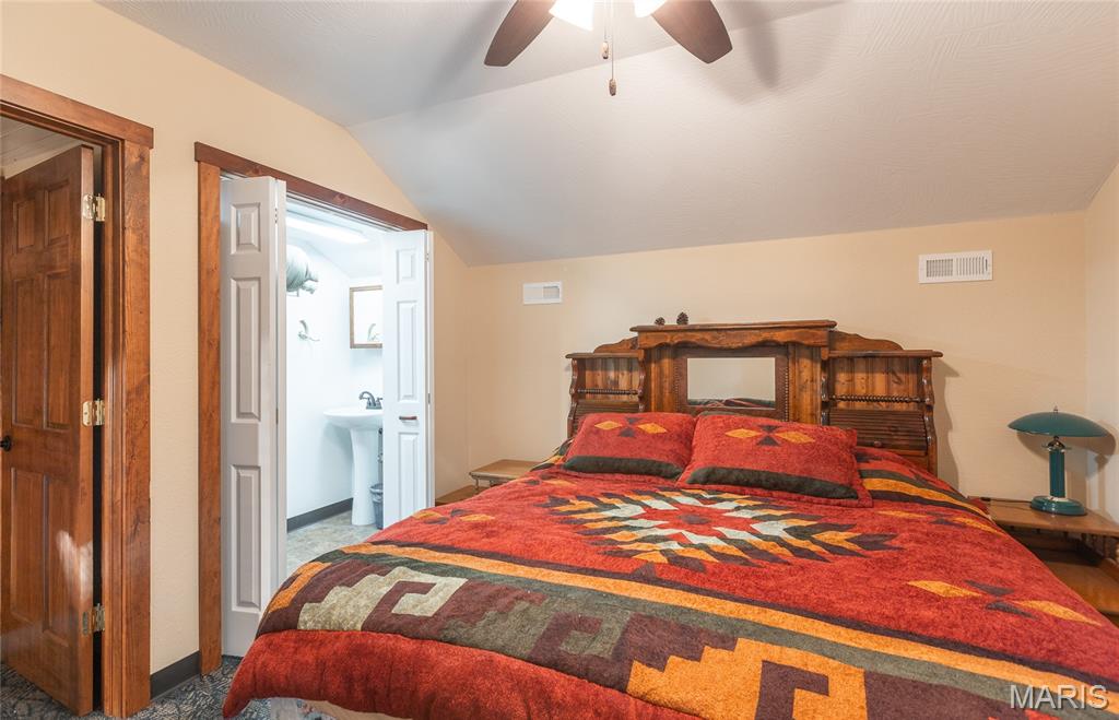 24418 Golden Beach Road Barnett, MO 65011 - Photo 23 of 55