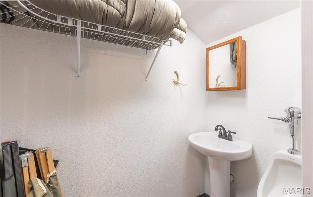 24418 Golden Beach Road Barnett, MO 65011 - Photo 25 of 55