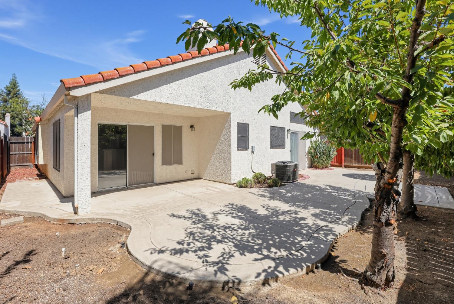 1732 Nighthawk Way Modesto, CA 95358 - Photo 32 of 38 Gallery Image 32