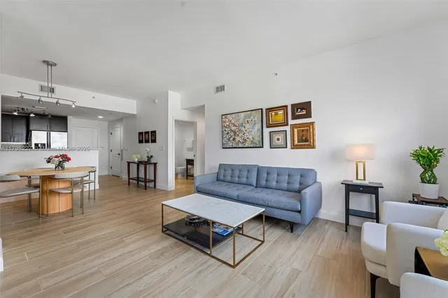 $694,990 | 10 Aragon Avenue, Unit 1107, Coral Gables, FL 33134