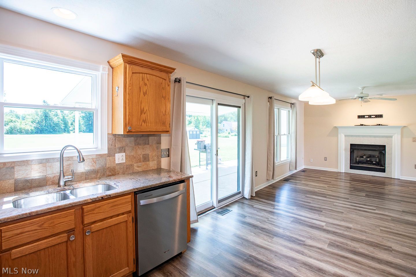 35743 Lorain Road North Ridgeville, OH 44039 - Photo 9 of 33 Gallery Image 9