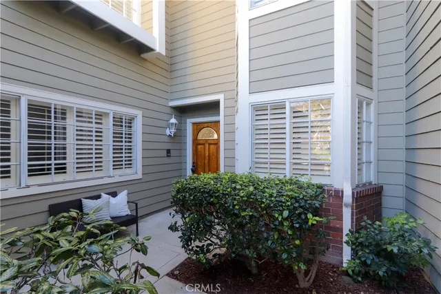 $965,000 | 651 Wakefield Court, Unit 102, Long Beach, CA 90803