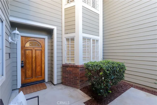 $965,000 | 651 Wakefield Court, Unit 102, Long Beach, CA 90803