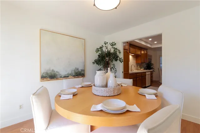 $965,000 | 651 Wakefield Court, Unit 102, Long Beach, CA 90803