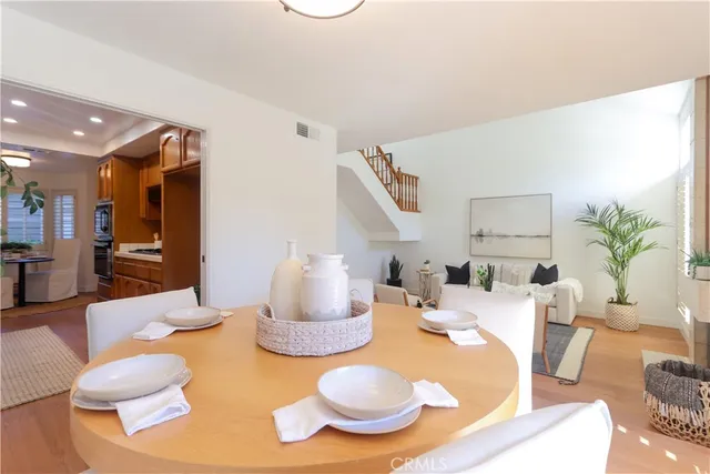 $965,000 | 651 Wakefield Court, Unit 102, Long Beach, CA 90803