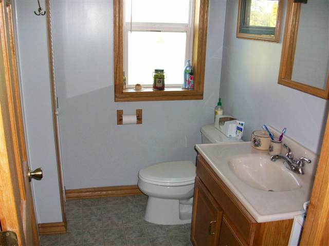 4888 State Road Fort Gratiot, MI 48059 - Photo 9 of 19 31018909-8.JPG