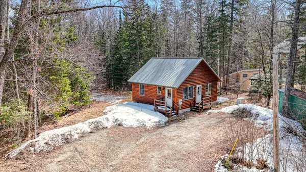 $299,000 | 33 Hobbs Road, Kingfield, ME 04947