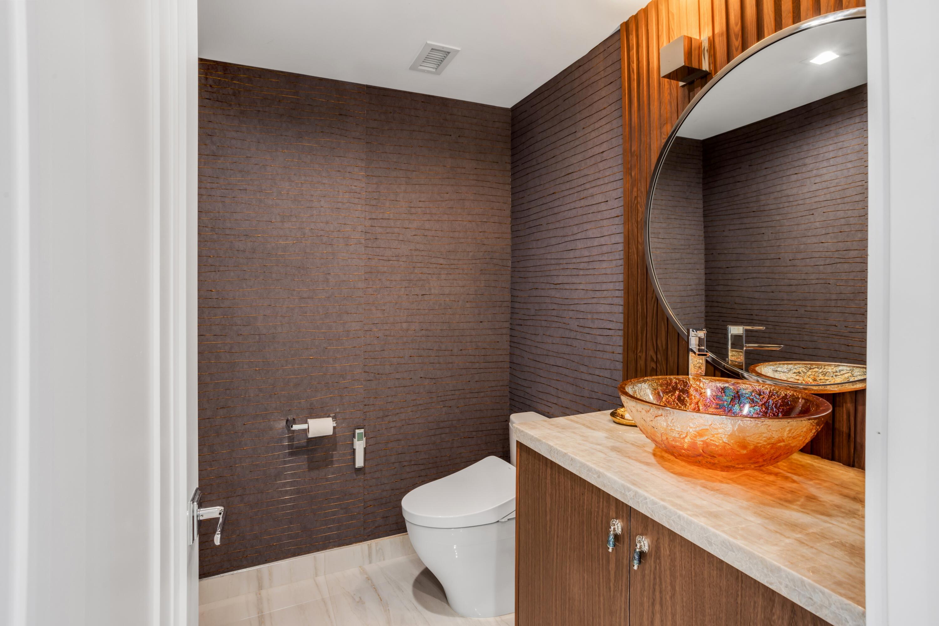 750 South Ocean Boulevard, Unit 6S Boca Raton, FL 33432 - Photo 24 of 40 POWDER ROOM
