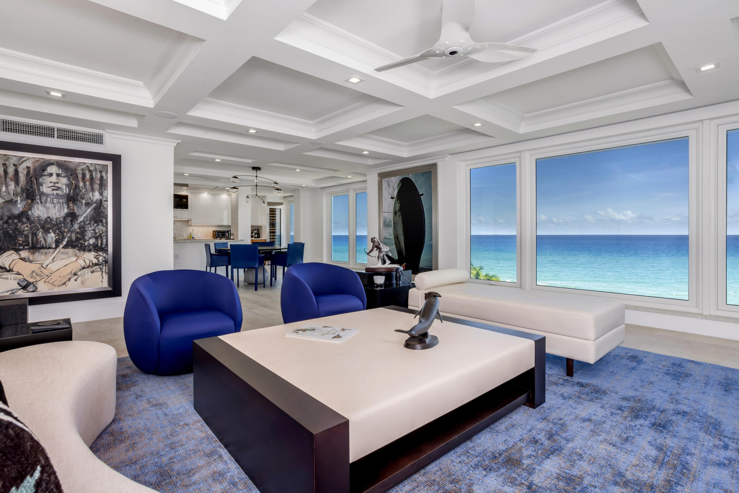 750 South Ocean Boulevard, Unit 6S Boca Raton, FL 33432 - Photo 5 of 40 LIVING ROOM