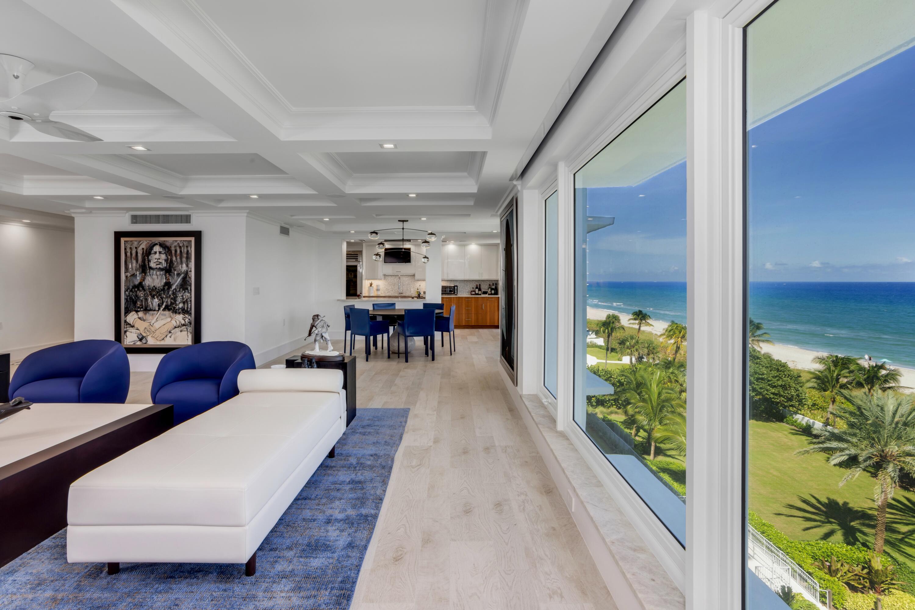750 South Ocean Boulevard, Unit 6S Boca Raton, FL 33432 - Photo 9 of 40 LIVING ROOM