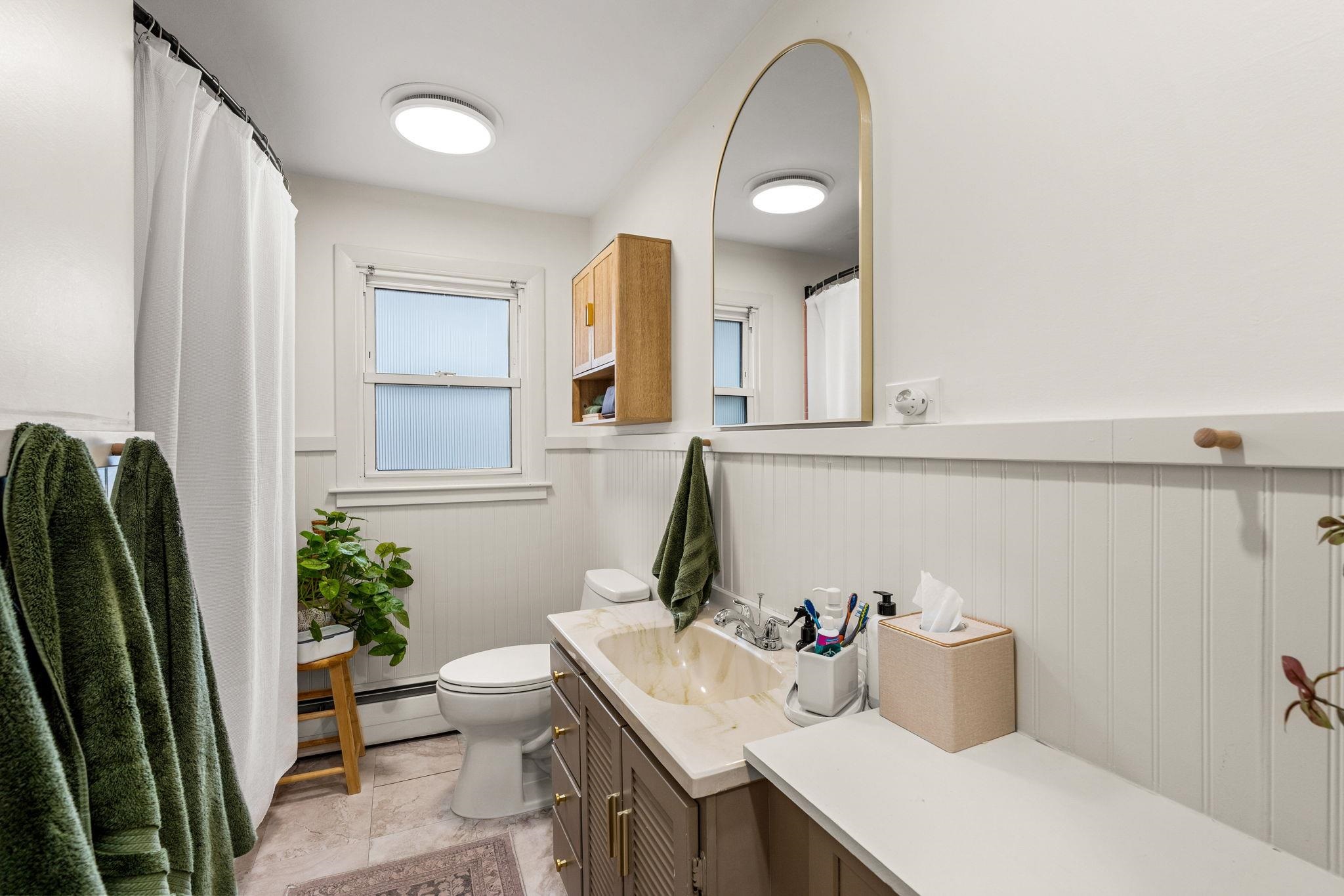 21 Hayden Street Nashua, NH 03060 - Photo 25 of 39
