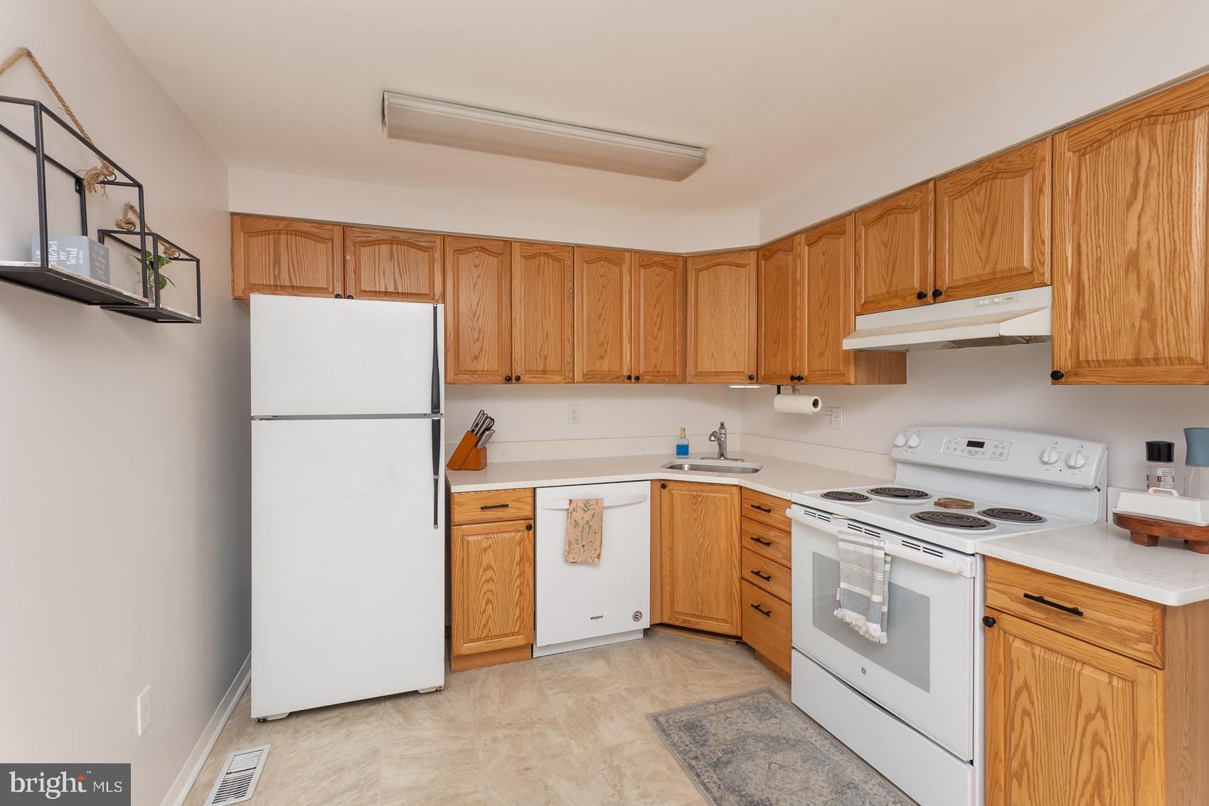 706 Riley Court Westminster, MD 21158 - Photo 21 of 61 Plenty of space to cook and entertain.