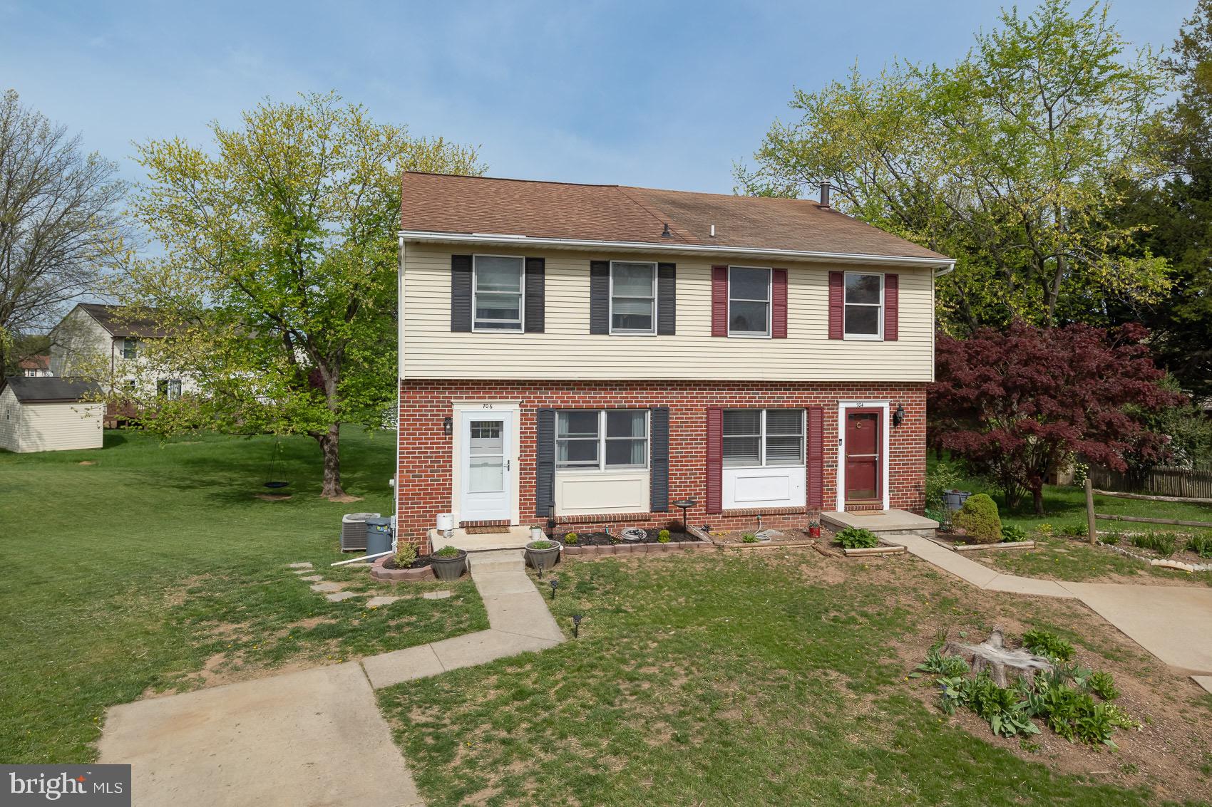 706 Riley Court Westminster, MD 21158 - Photo 4 of 61 Experience Townhome living at its finest!