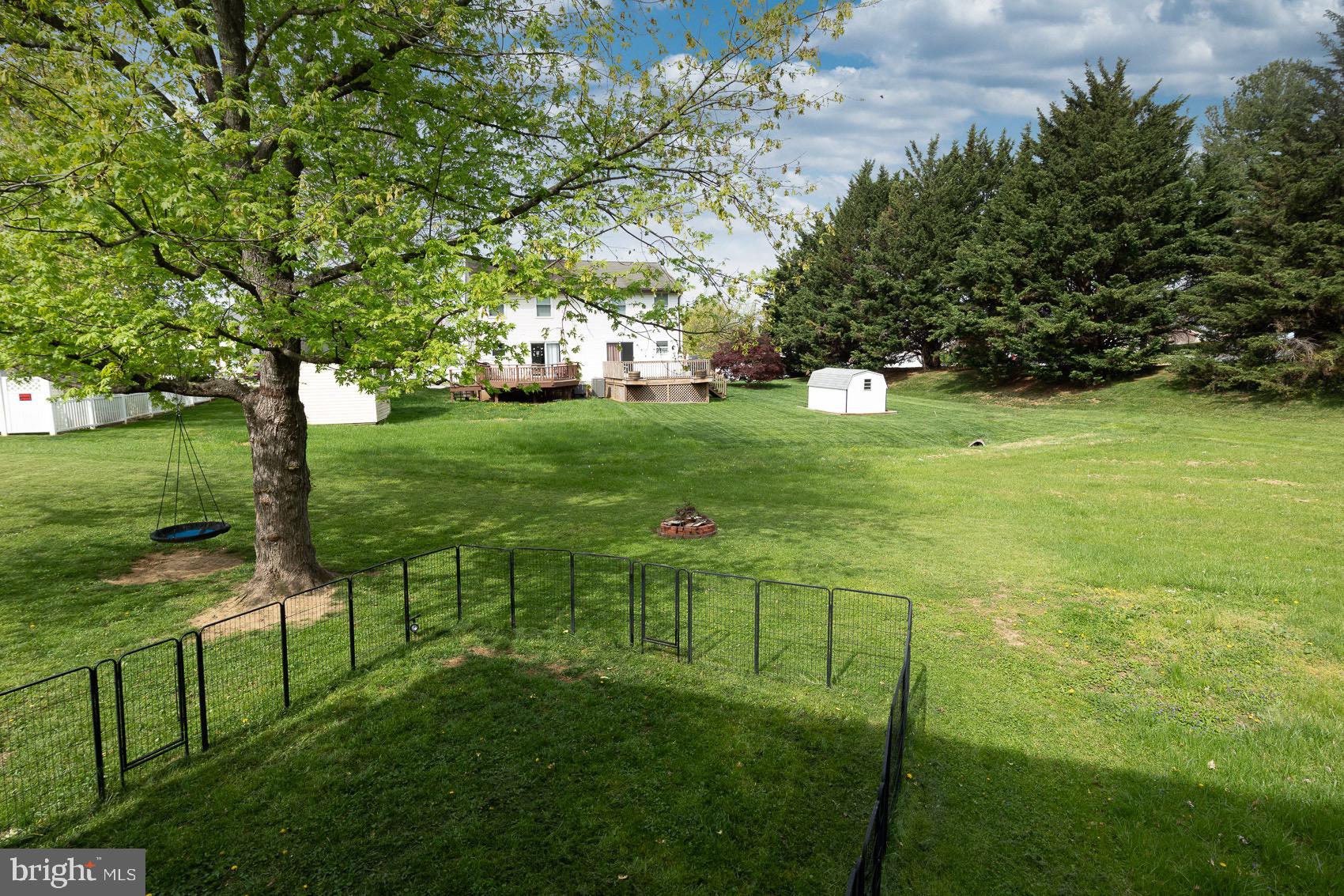 706 Riley Court Westminster, MD 21158 - Photo 10 of 61 Plenty of space for kids and pets to play..