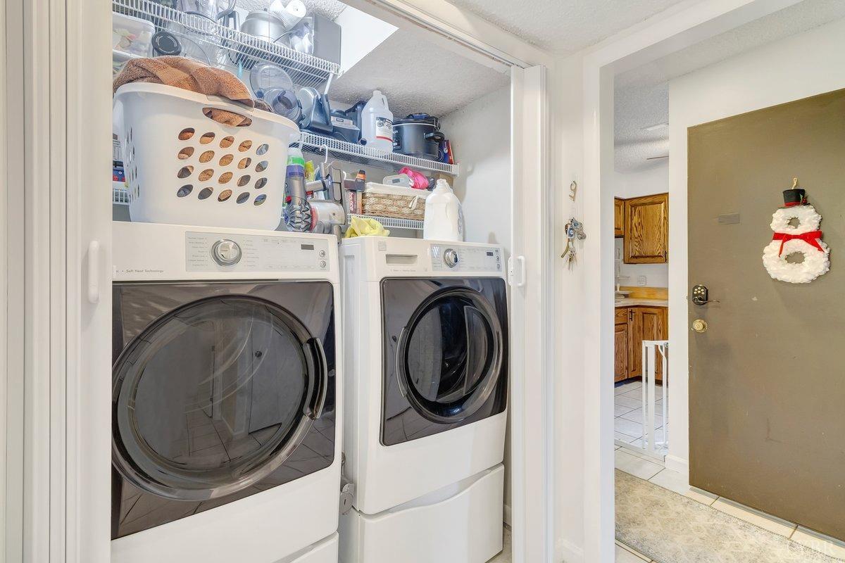 2404 Deer Run Forest, VA 24551 - Photo 27 of 32 a utility room with dryer and washer