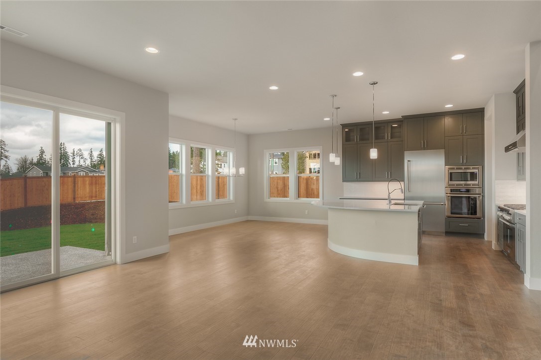 21807 33rd Drive Southeast, Unit 27 Bothell, WA 98021 - Photo 12 of 25 Gallery Image 12
