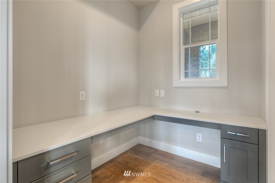 21807 33rd Drive Southeast, Unit 27 Bothell, WA 98021 - Photo 17 of 25 Gallery Image 17