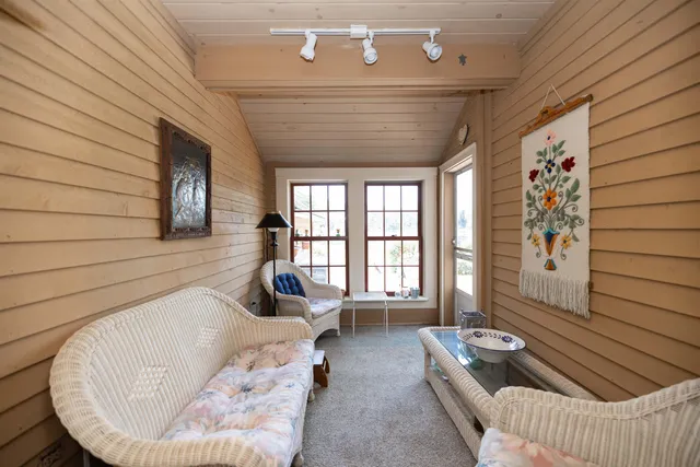 $1,040,000 | 1189 Cole Pond Road, Jamaica, VT 05343