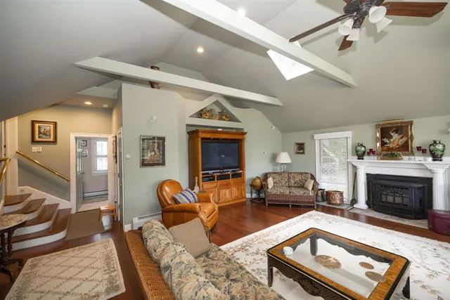 $1,040,000 | 1189 Cole Pond Road, Jamaica, VT 05343