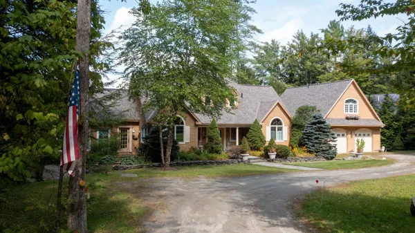 $1,040,000 | 1189 Cole Pond Road, Jamaica, VT 05343