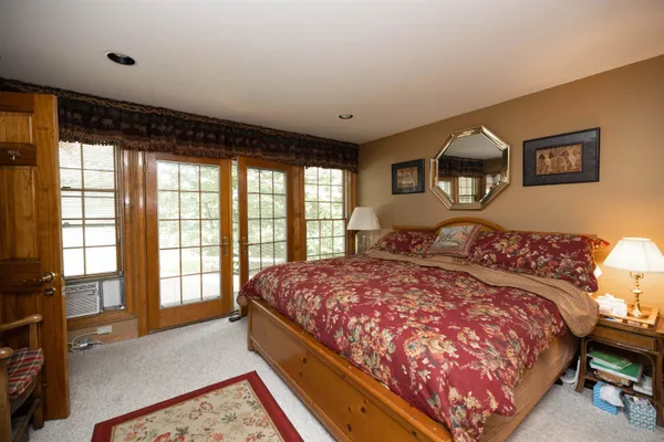 $1,040,000 | 1189 Cole Pond Road, Jamaica, VT 05343