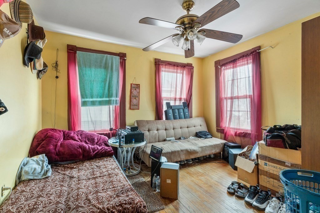 22 Pasadena Street Springfield, MA 01108 - Photo 19 of 25 Gallery Image 19