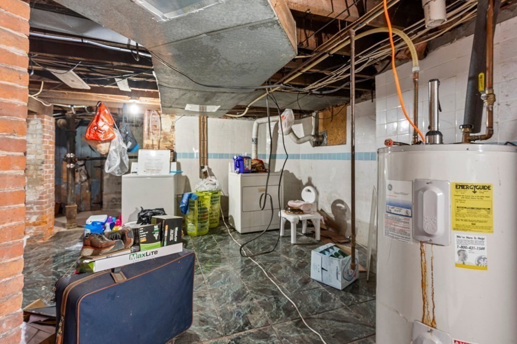 22 Pasadena Street Springfield, MA 01108 - Photo 24 of 25 Gallery Image 24
