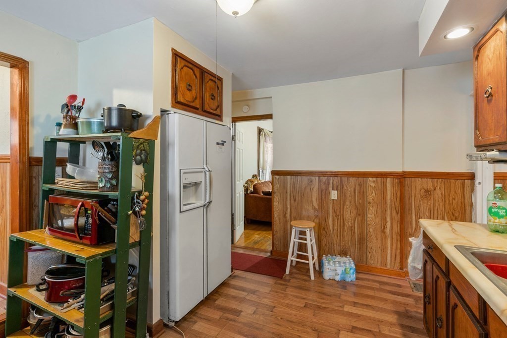 22 Pasadena Street Springfield, MA 01108 - Photo 9 of 25 Gallery Image 9