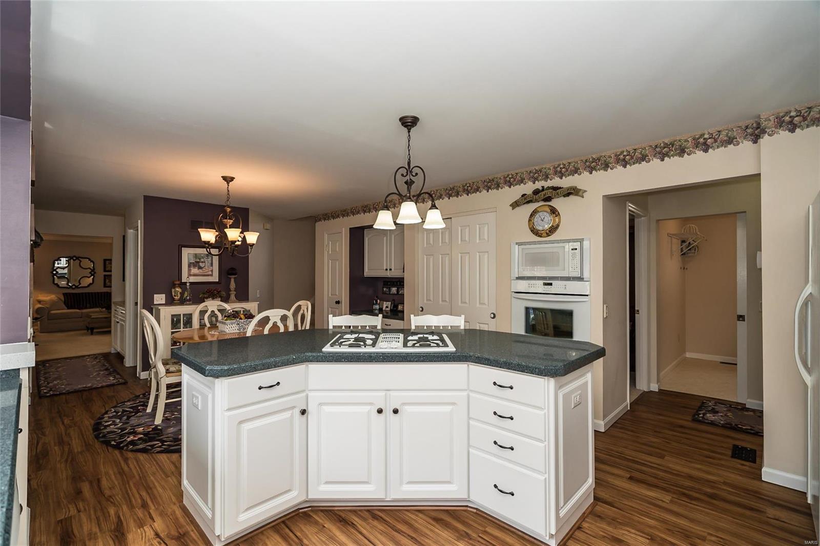 1705 Eldon Ridge Court Chesterfield, MO 63017 - Photo 32 of 55 Gallery Image 32