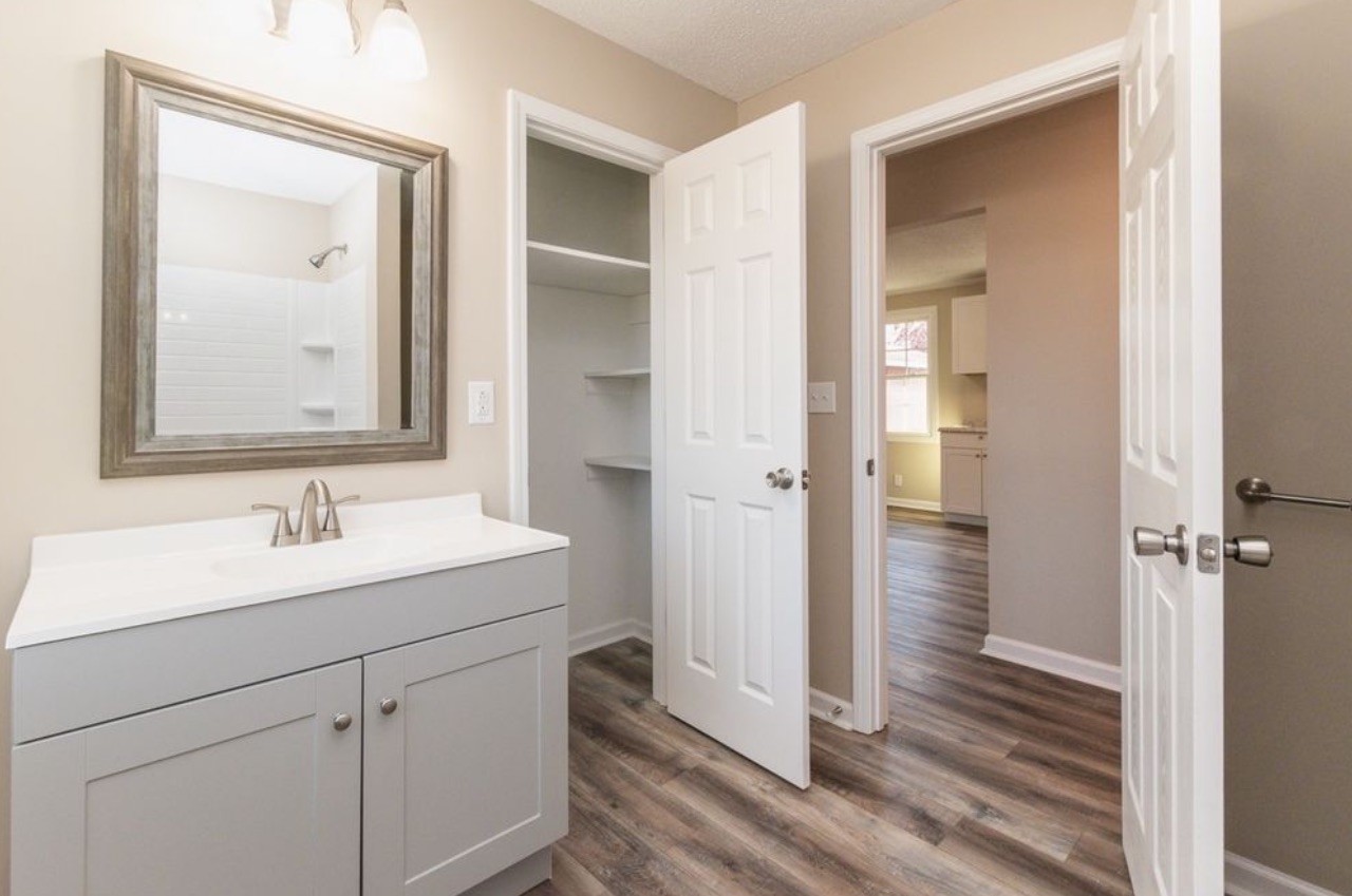 816 Garrettsburg Road Clarksville, TN 37042 - Photo 15 of 34