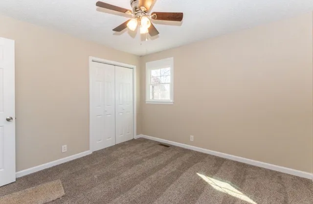 $1,700 | 816 Garrettsburg Road, Clarksville, TN 37042