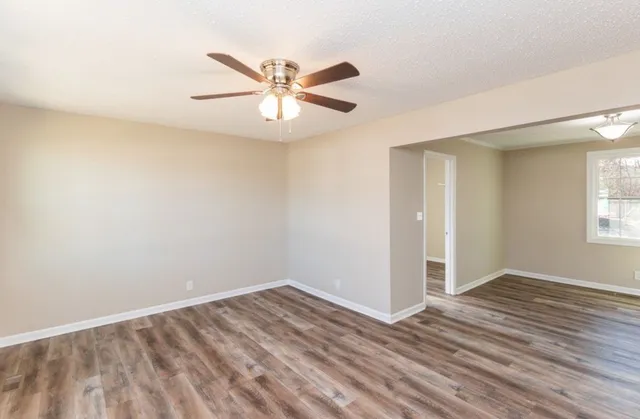 $1,700 | 816 Garrettsburg Road, Clarksville, TN 37042