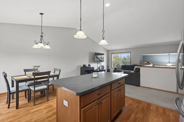 $450,000 | 14611 Boxwood Path, Rosemount, MN 55068