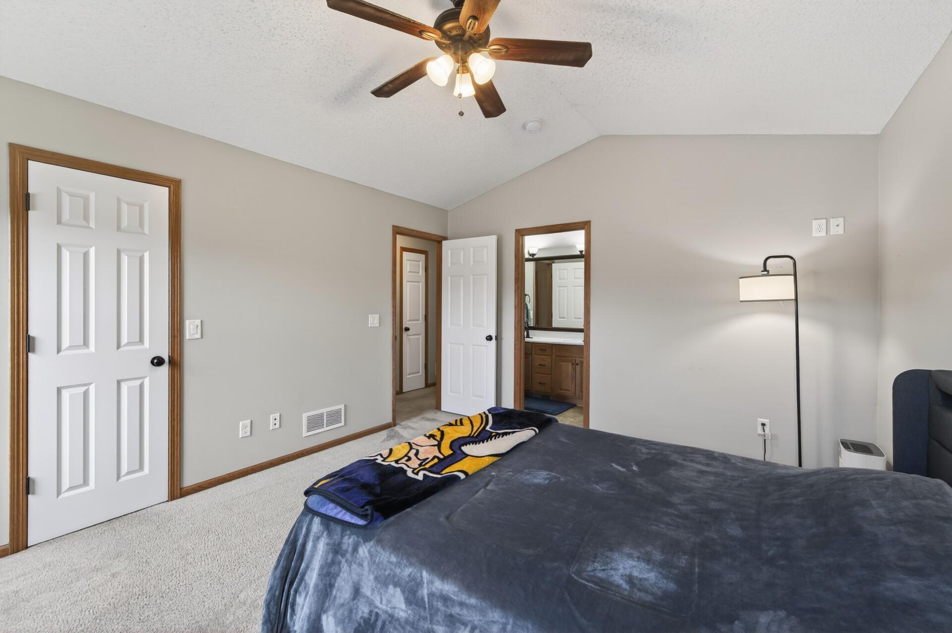 14611 Boxwood Path Rosemount, MN 55068 - Photo 15 of 28