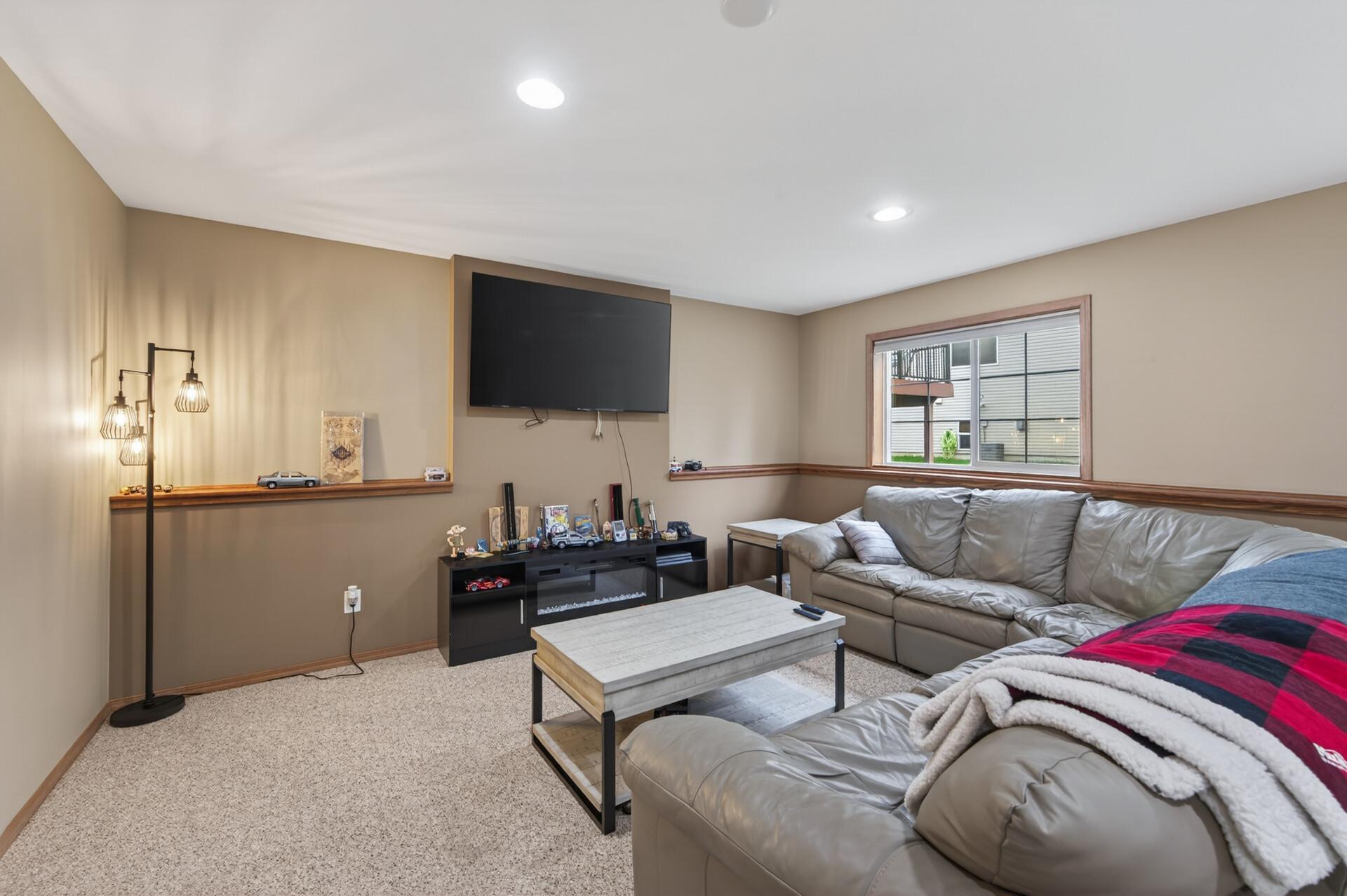 14611 Boxwood Path Rosemount, MN 55068 - Photo 18 of 28