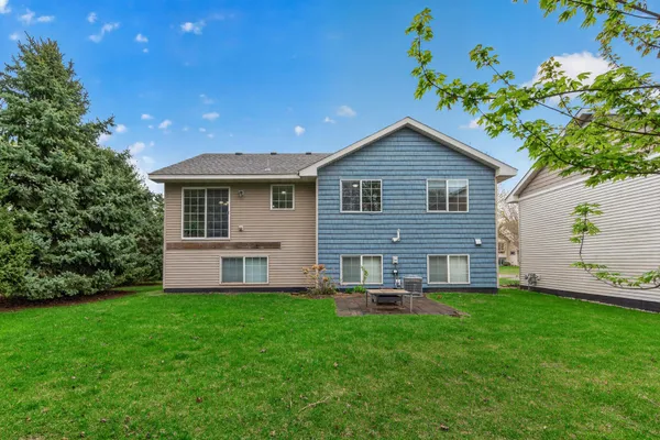 $450,000 | 14611 Boxwood Path, Rosemount, MN 55068