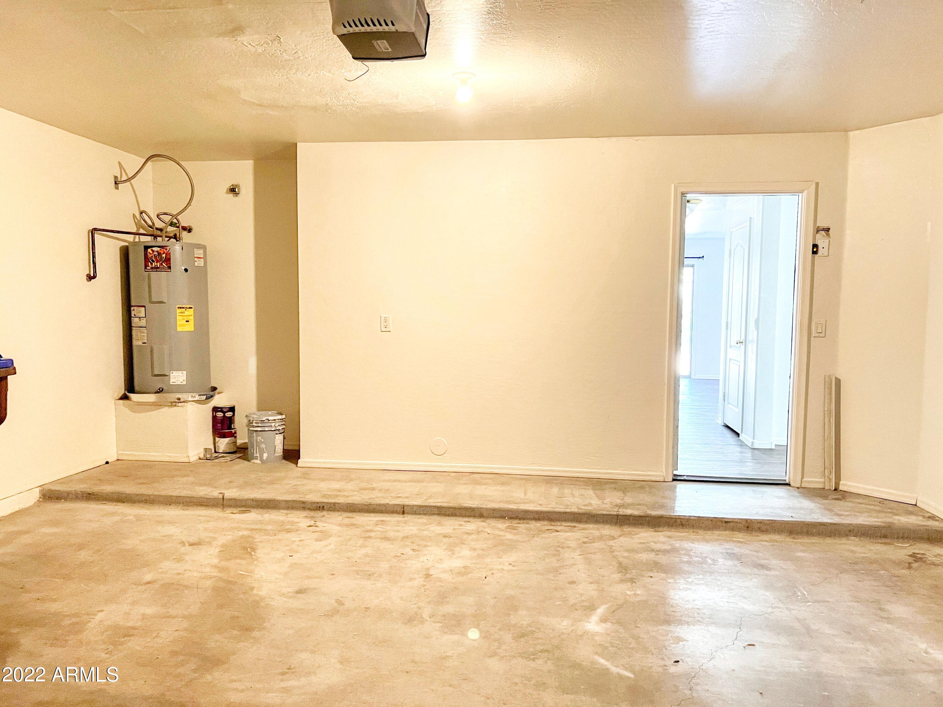 44002 West Magnolia Road Maricopa, AZ 85138 - Photo 35 of 36 Garage