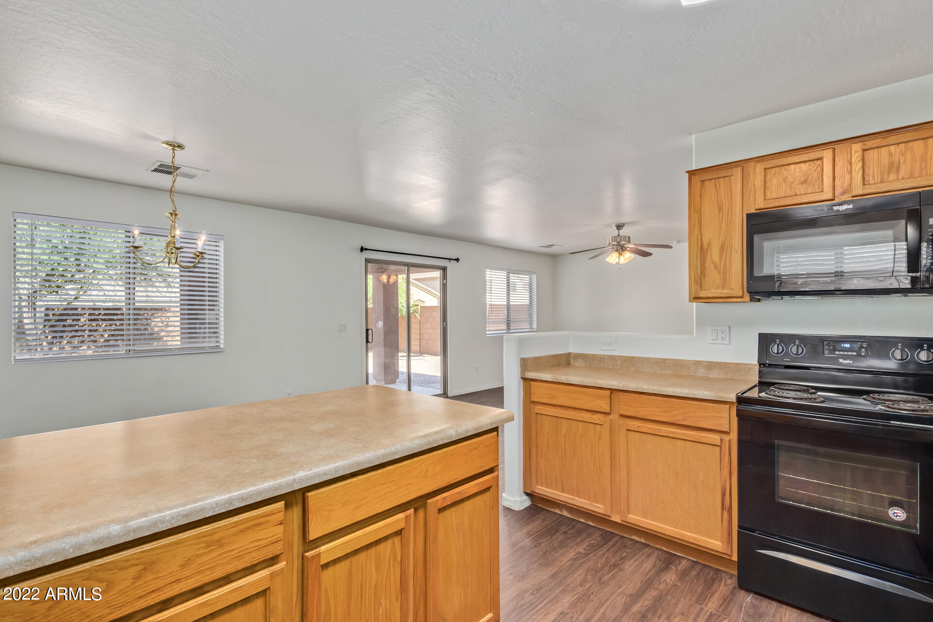 44002 West Magnolia Road Maricopa, AZ 85138 - Photo 10 of 36 0017-16 - Magnolia