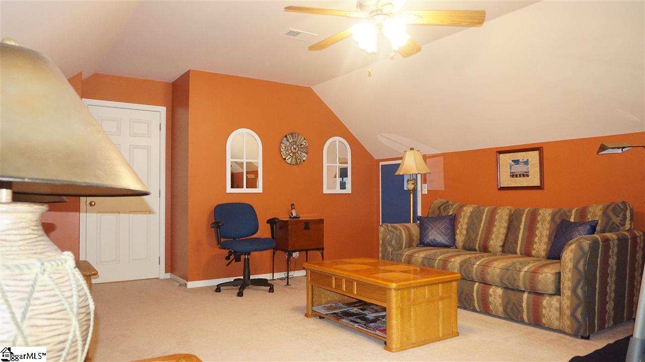 408 Spring Lake Loop Simpsonville, SC 29681 - Photo 24 of 35