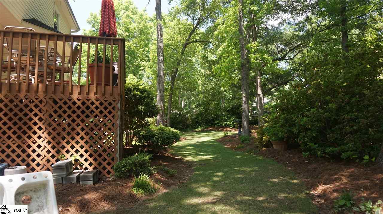 408 Spring Lake Loop Simpsonville, SC 29681 - Photo 33 of 35