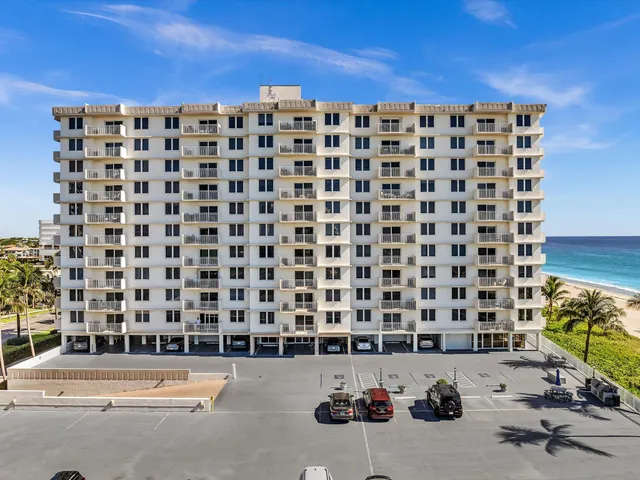 a view of a dining room and livingroom with furniture