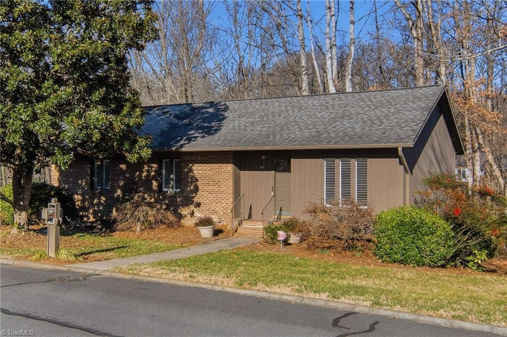 213 Ridgehaven Drive Winston-Salem, NC 27104 - Photo 1 of 32