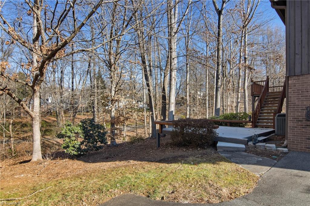 213 Ridgehaven Drive Winston-Salem, NC 27104 - Photo 29 of 32
