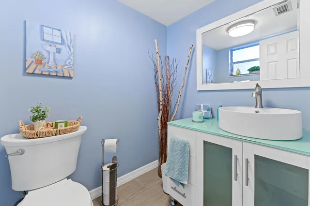 $125,000 | 3990 Northwest 42nd Avenue, Unit 108, Lauderdale Lakes, FL 33319