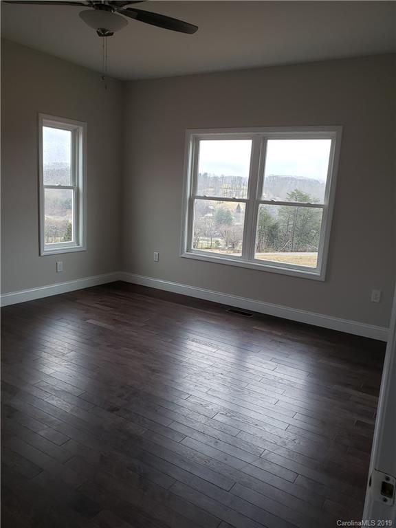 1028 Hillside Ridge Road Candler, NC 28715 - Photo 11 of 20 Gallery Image 11