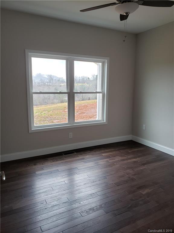 1028 Hillside Ridge Road Candler, NC 28715 - Photo 7 of 20 Gallery Image 7